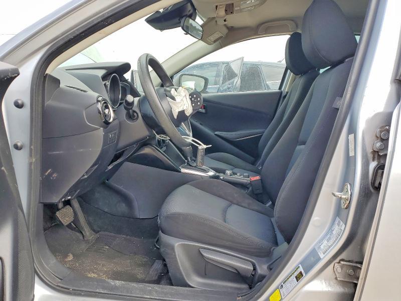 2017 Toyota Yaris ia Base