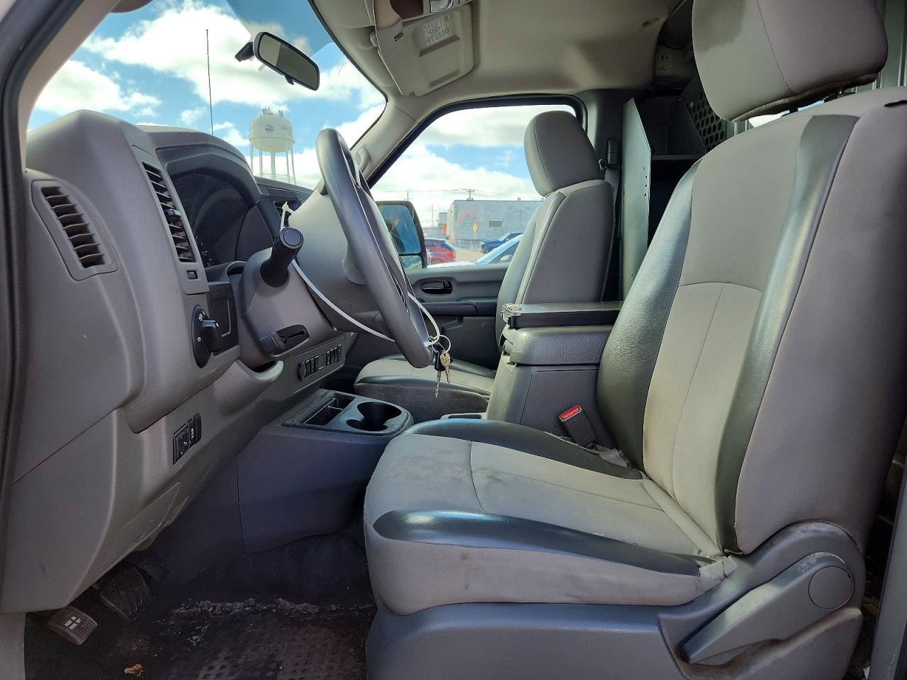 2018 Nissan NV 2500 Utility / Service Van