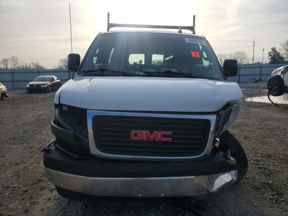 2019 GMC Savana 3500 Cargo Utility / Service van