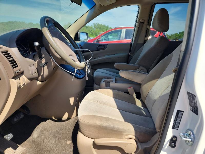 2012 KIA Sedona lx