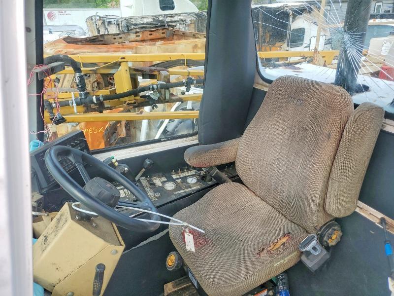1995 Tyler Patriot XL Sprayer
