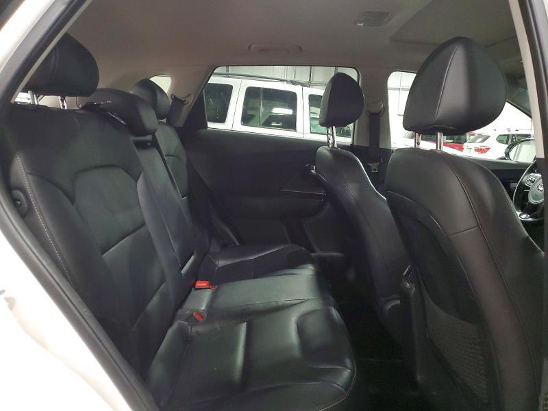 2017 KIA Niro Touring