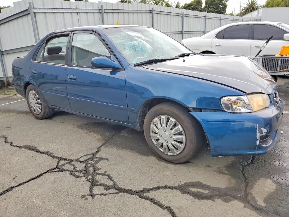2001 Toyota Corolla le