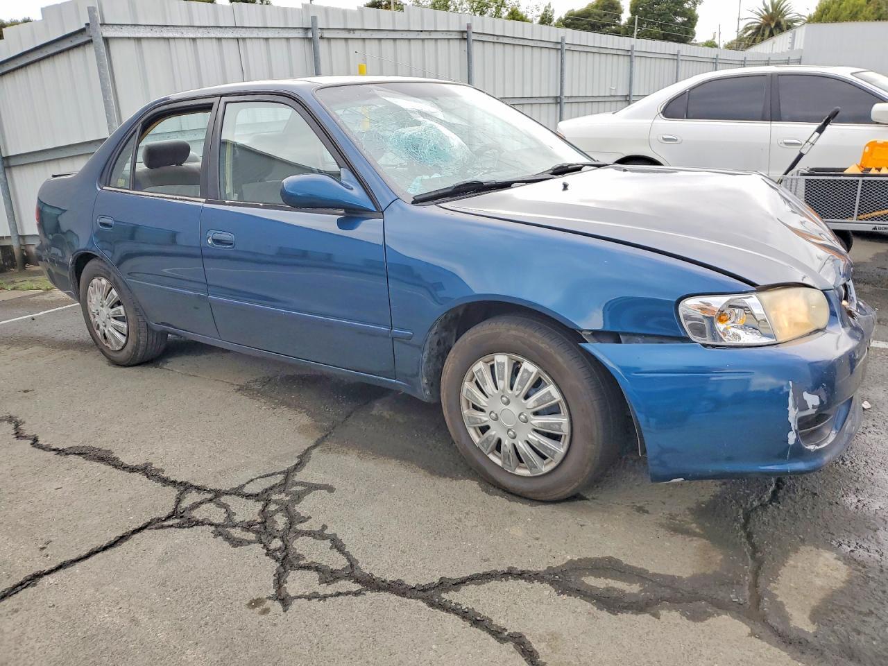 2001 Toyota Corolla le