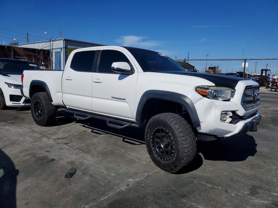 2017 Toyota Tacoma TRD OFF-Road