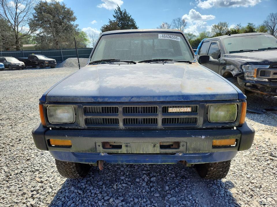 1985 Toyota Pickup Base