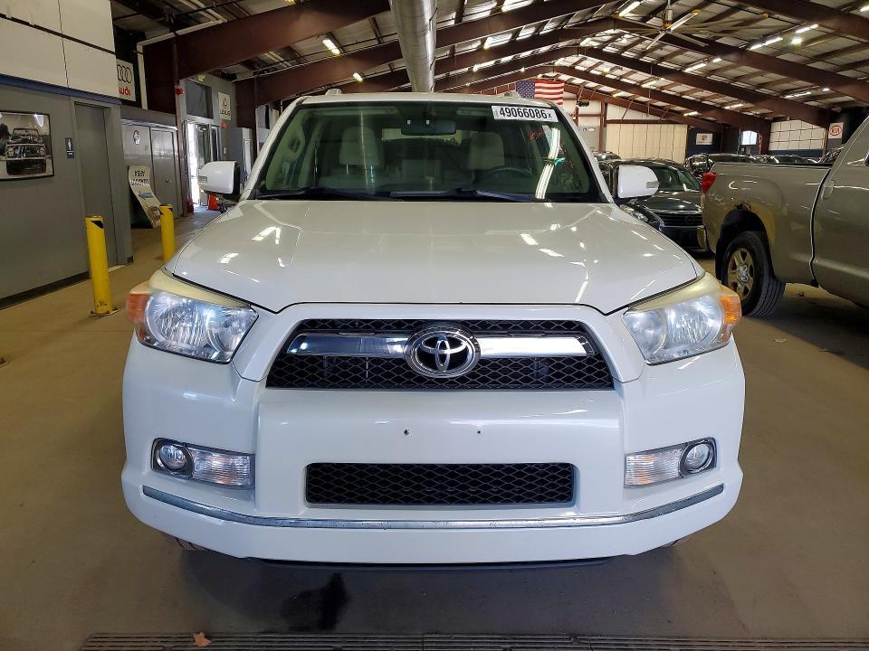 2013 Toyota 4runner SR5