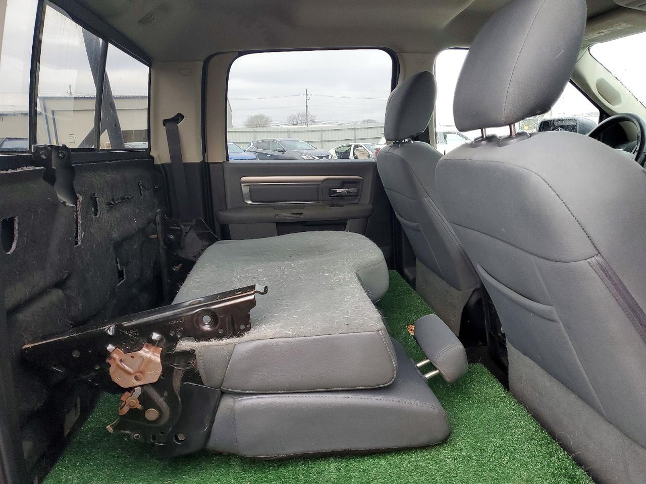 2018 Dodge RAM 1500 SLT