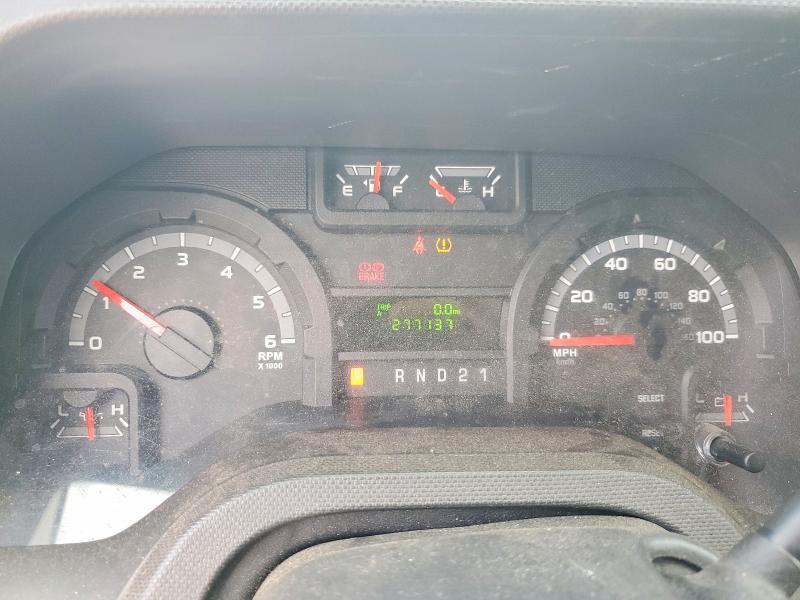 2013 Ford Econoline E250 van