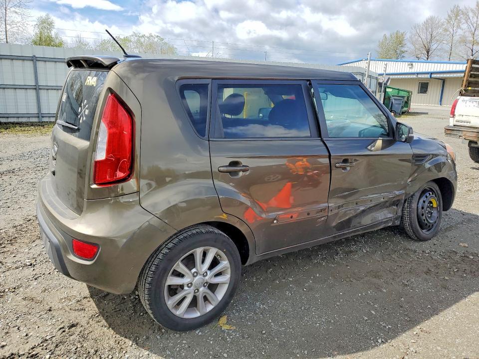 2012 KIA Soul +