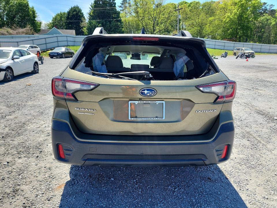 2022 Subaru Outback Premium