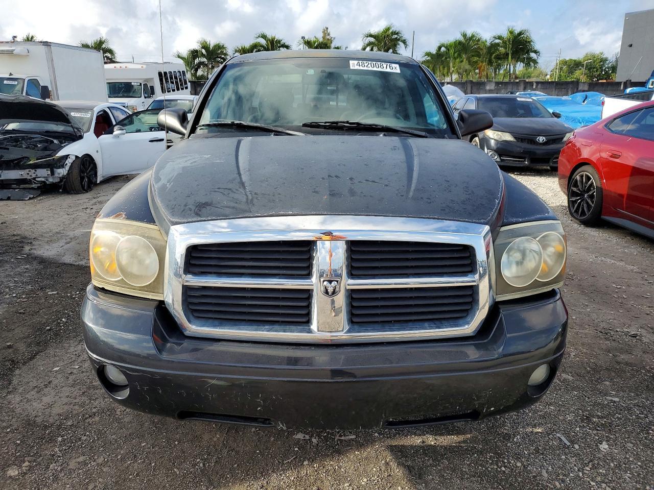 2007 Dodge Dakota Quattro