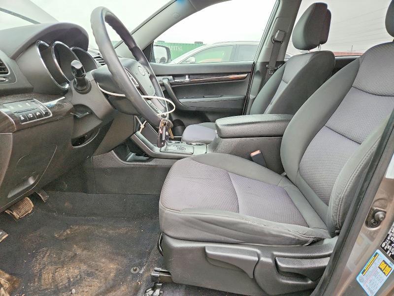 2011 KIA Sorento lx