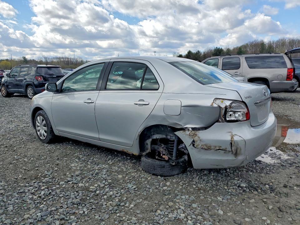 2010 Toyota Yaris Base