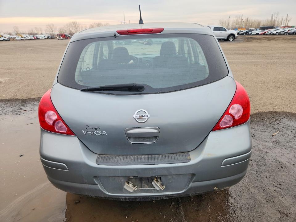 2009 Nissan Versa 1.8 s