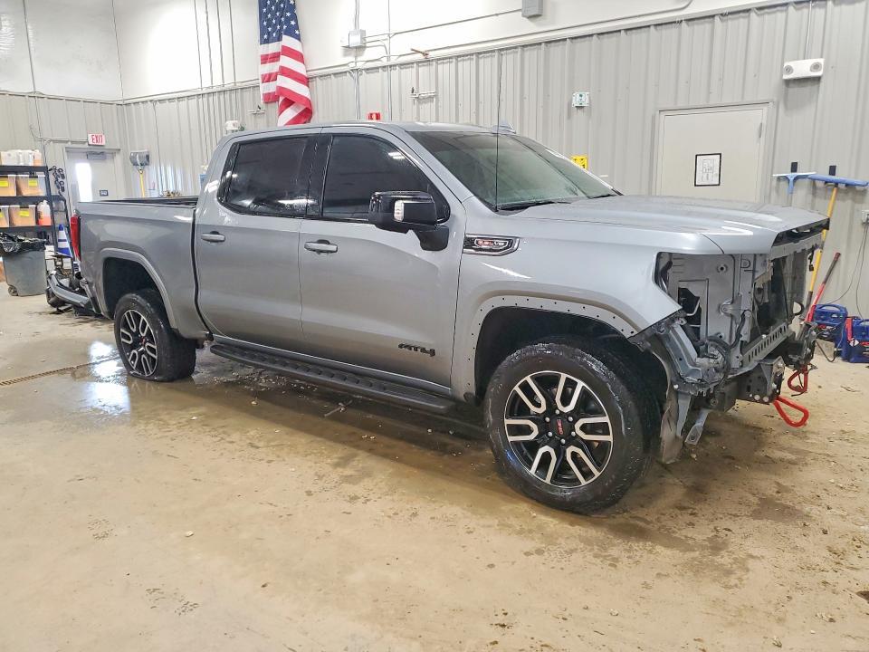 2025 GMC Sierra K1500 AT4