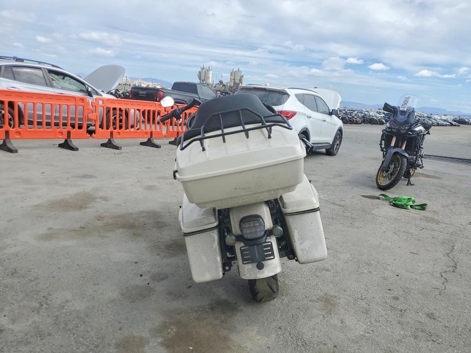 2023 Harley-Davidson Fltrxst