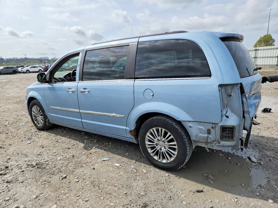 2013 Chrysler Town & Country Touring l