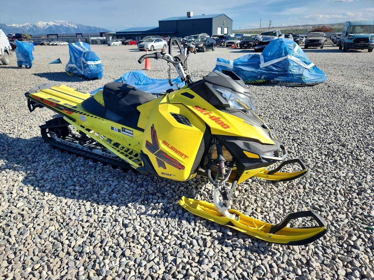 2015 Skidoo 800CC