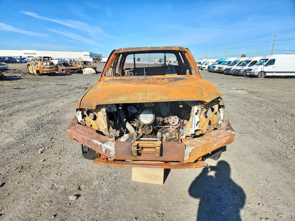 2001 Ford 2002 Ford F350 Super Duty Flatbed Truck
