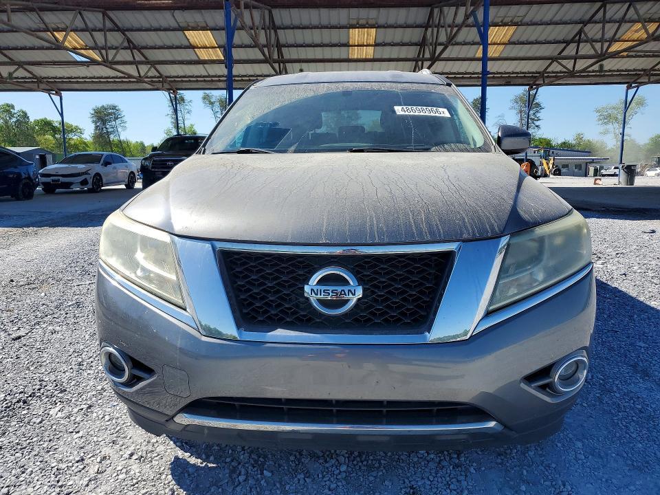 2015 Nissan Pathfinder sv