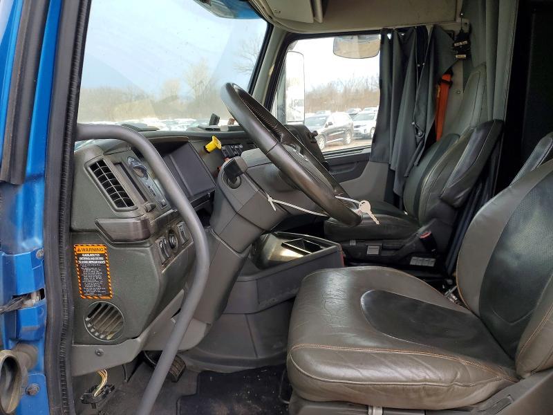 2021 Volv O VNL Semi Truck