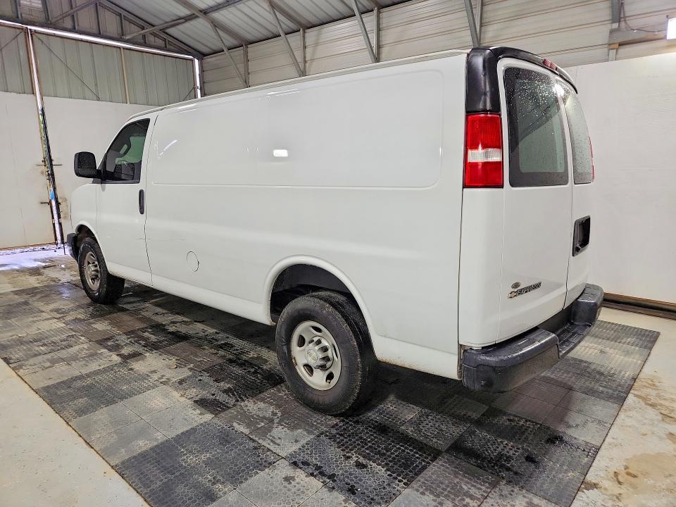 2021 Chevrolet Express G2500