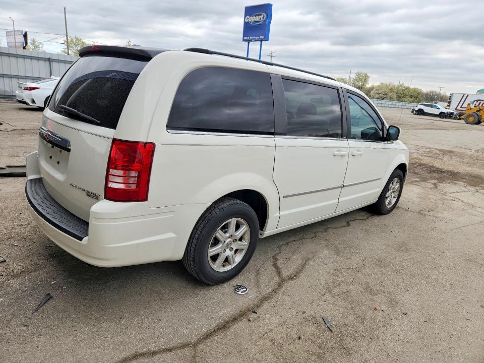 2009 Chrysler Town & Country Touring
