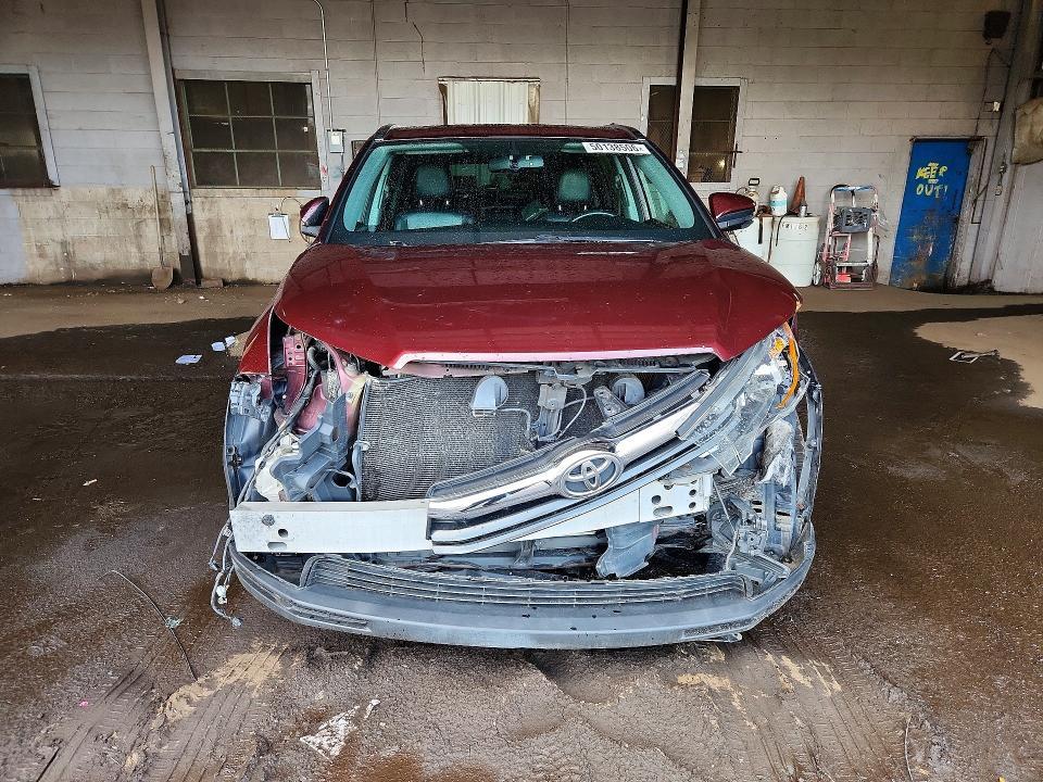2016 Toyota Highlander xle