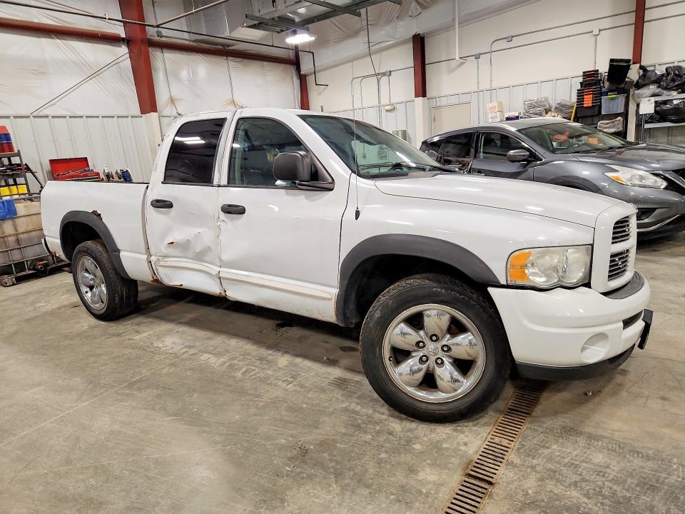 2004 Dodge RAM 1500 ST