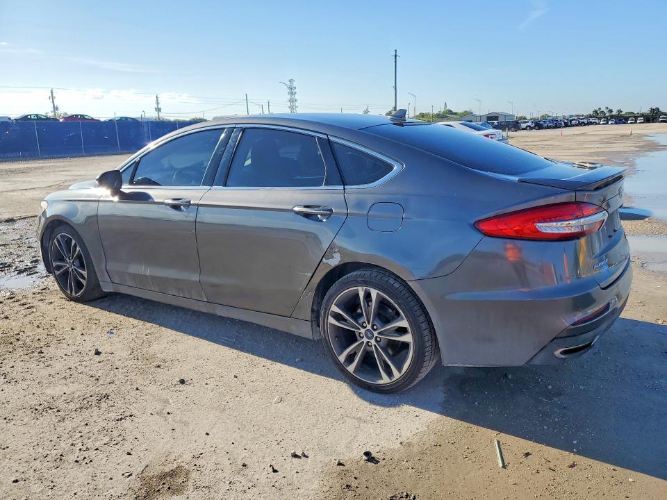 2020 Ford Fusion Titanium