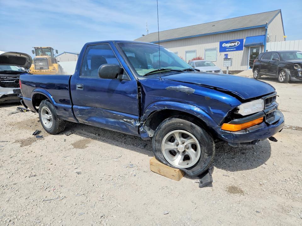 1999 Chevrolet S Truck S10