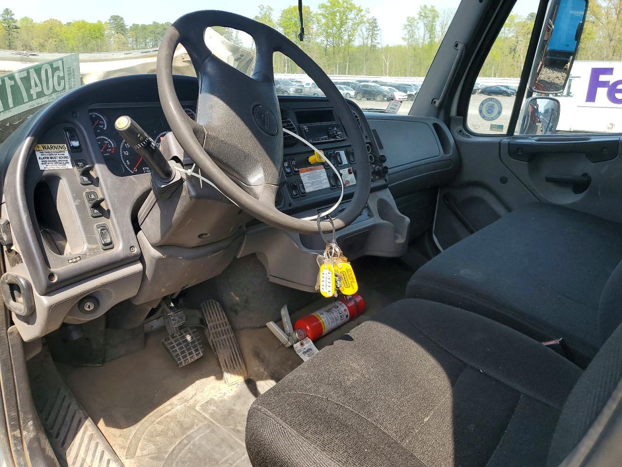 2015 Freightliner Business Class M2 Crane Truck