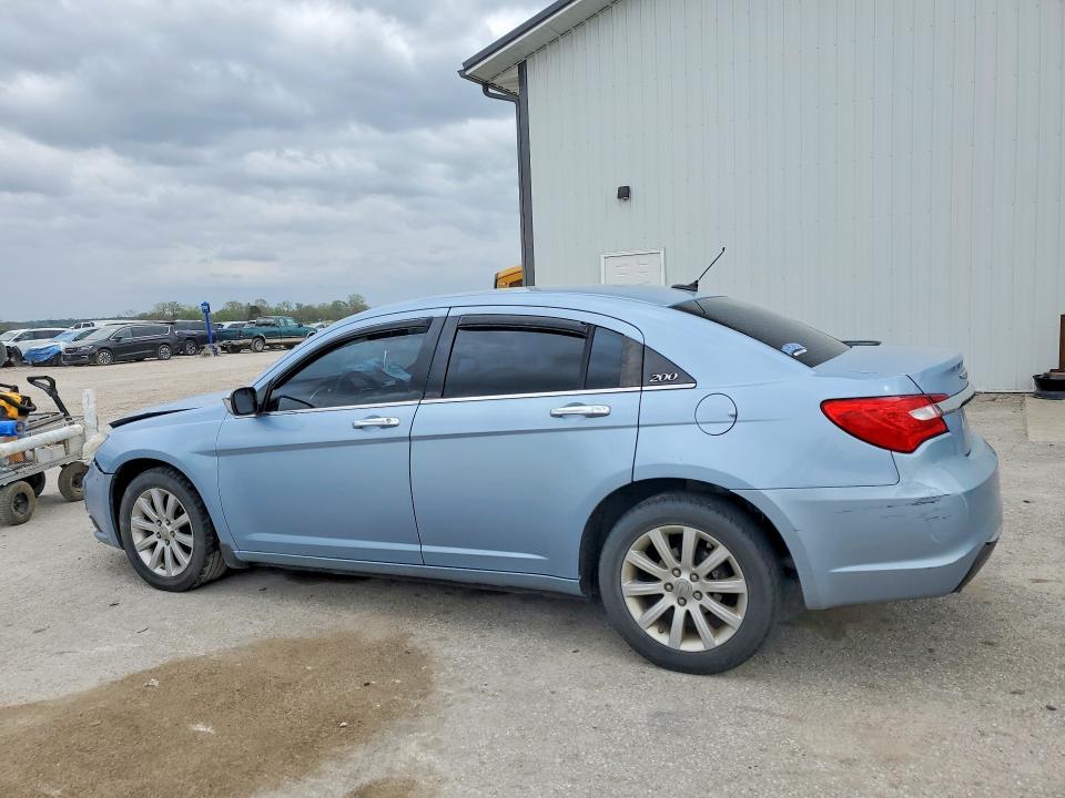 2014 Chrysler 200 Limited