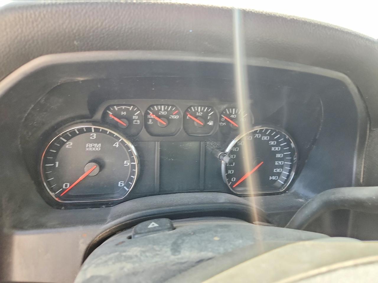 2019 Chevrolet Silverado C3500 6.0L V-8 Flat BED