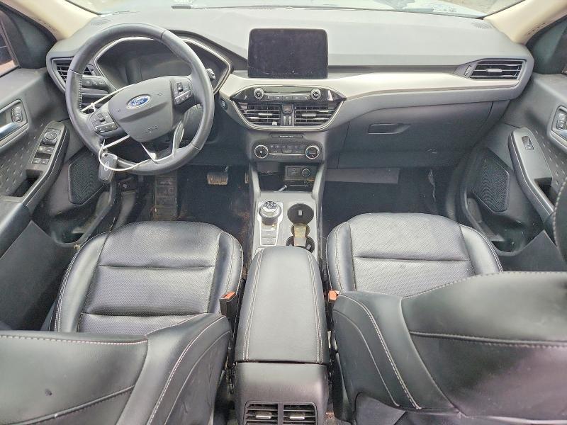 2020 Ford Escape se Sport