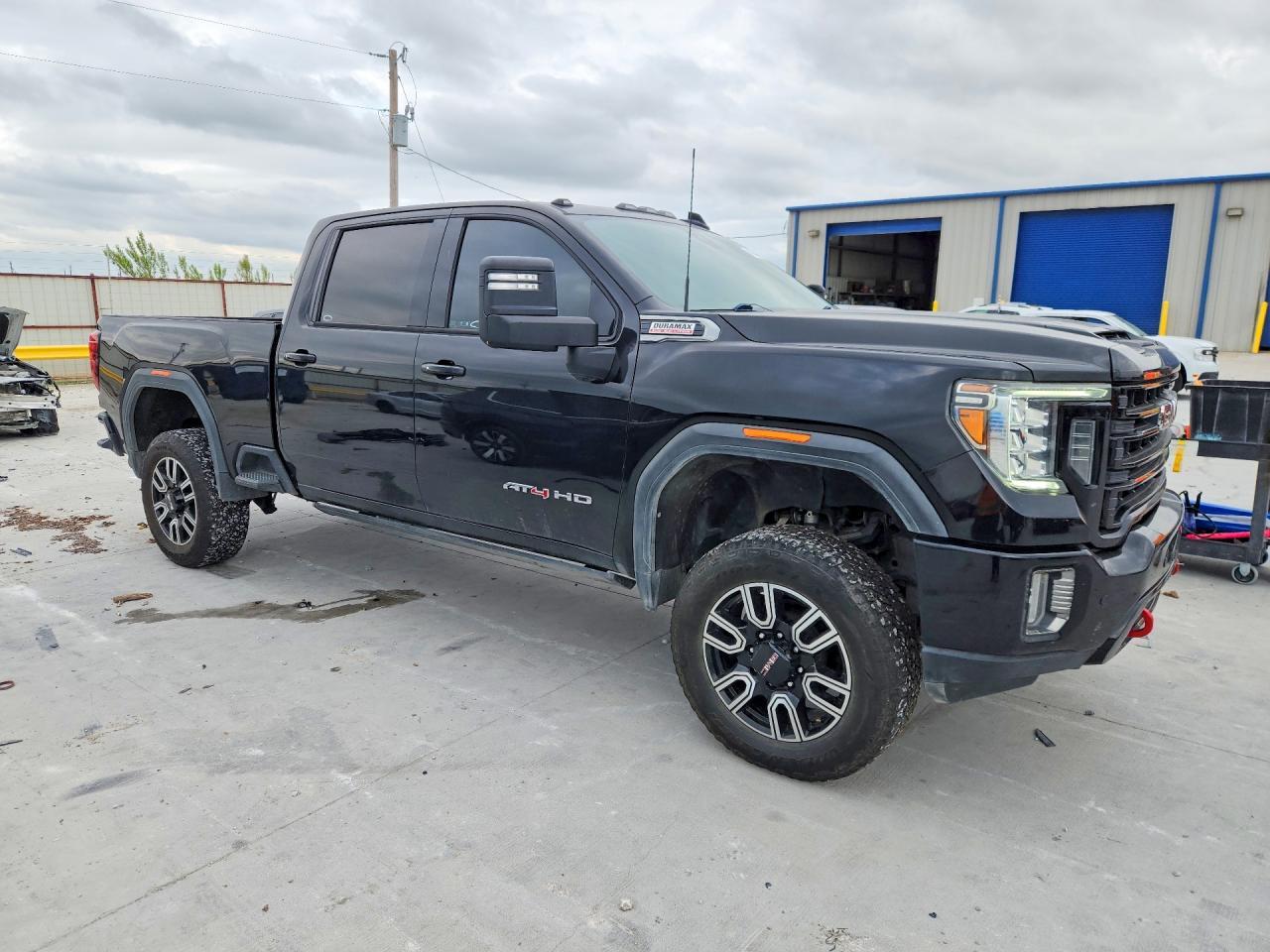 2020 GMC Sierra K2500 AT4