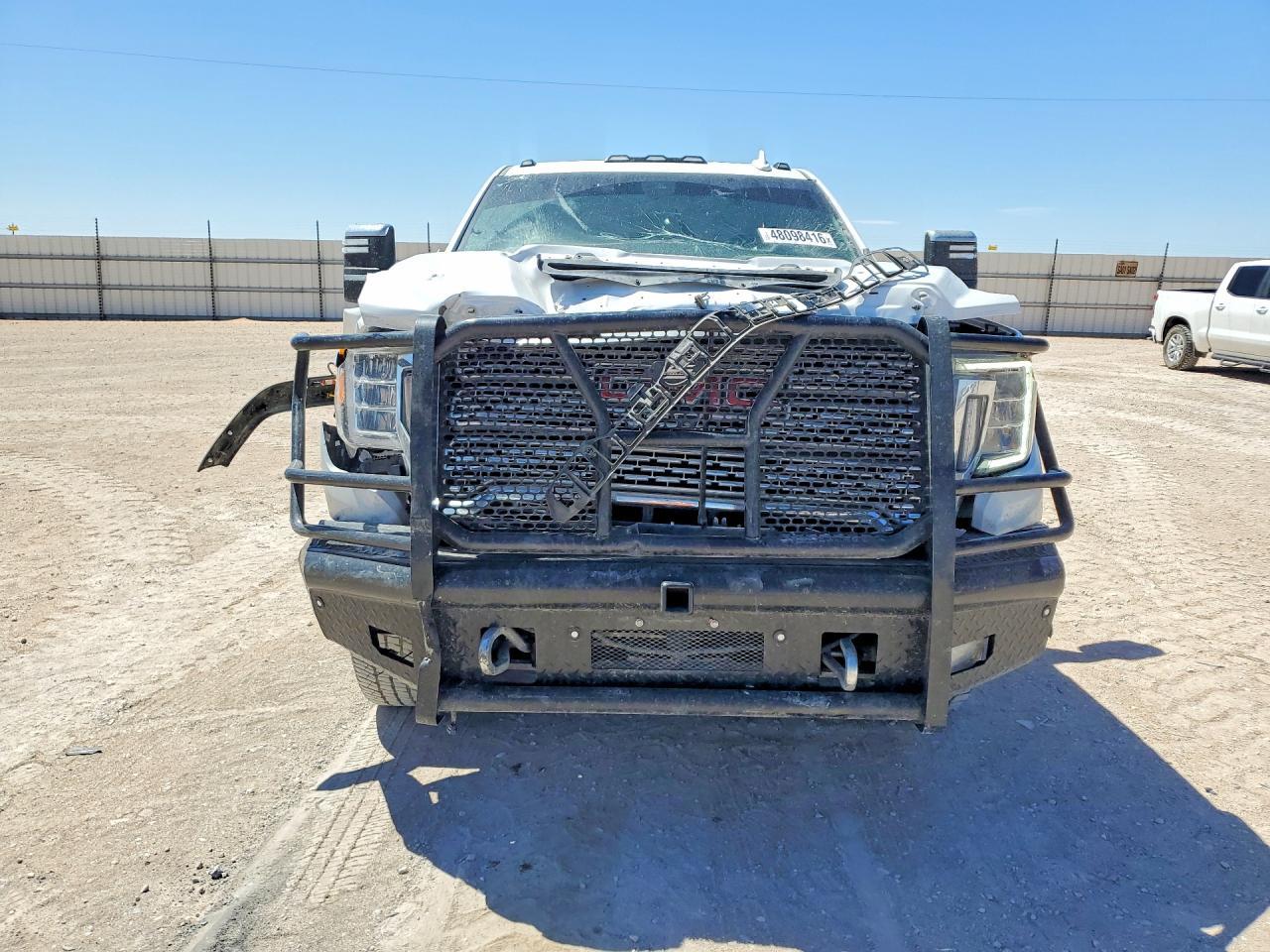 2022 GMC Sierra K3500 Denali