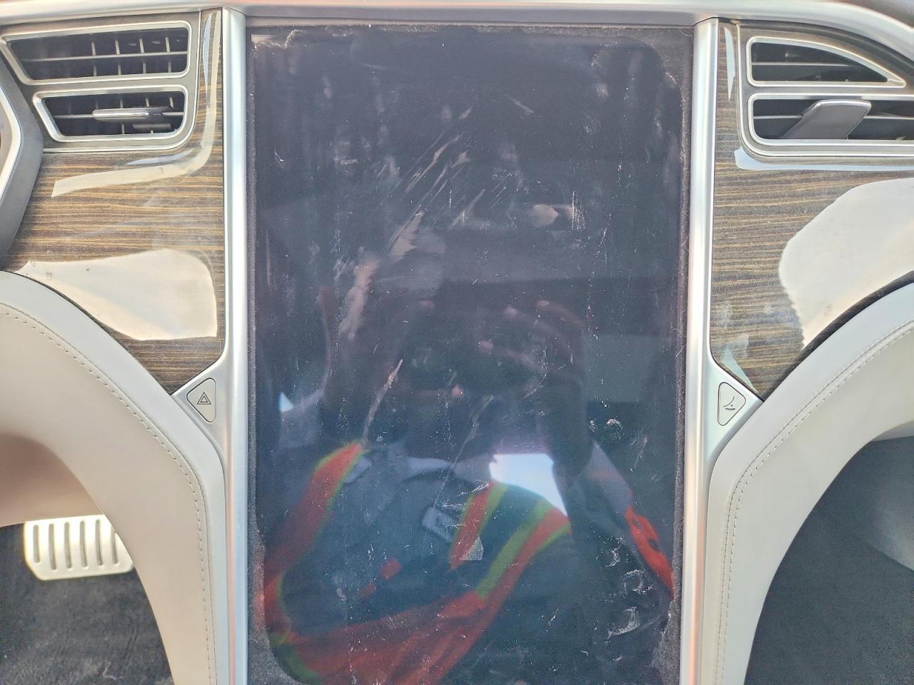 2015 Tesla MOD