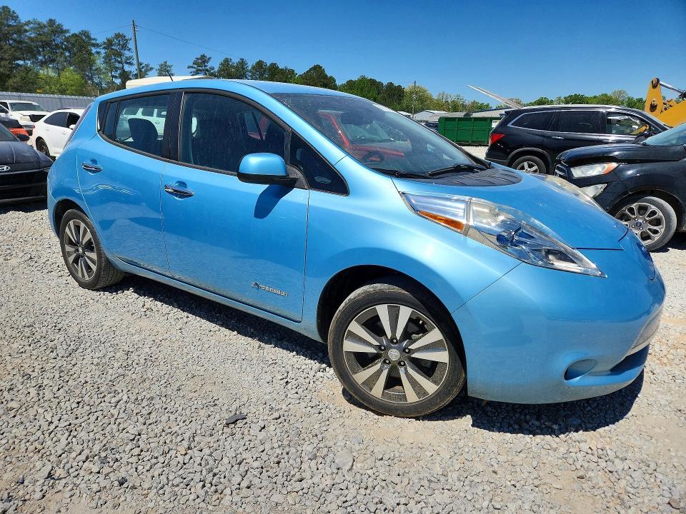 2015 Nissan Leaf sv