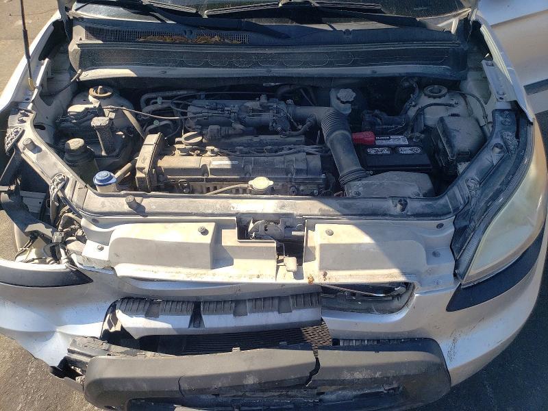 2011 KIA Soul +