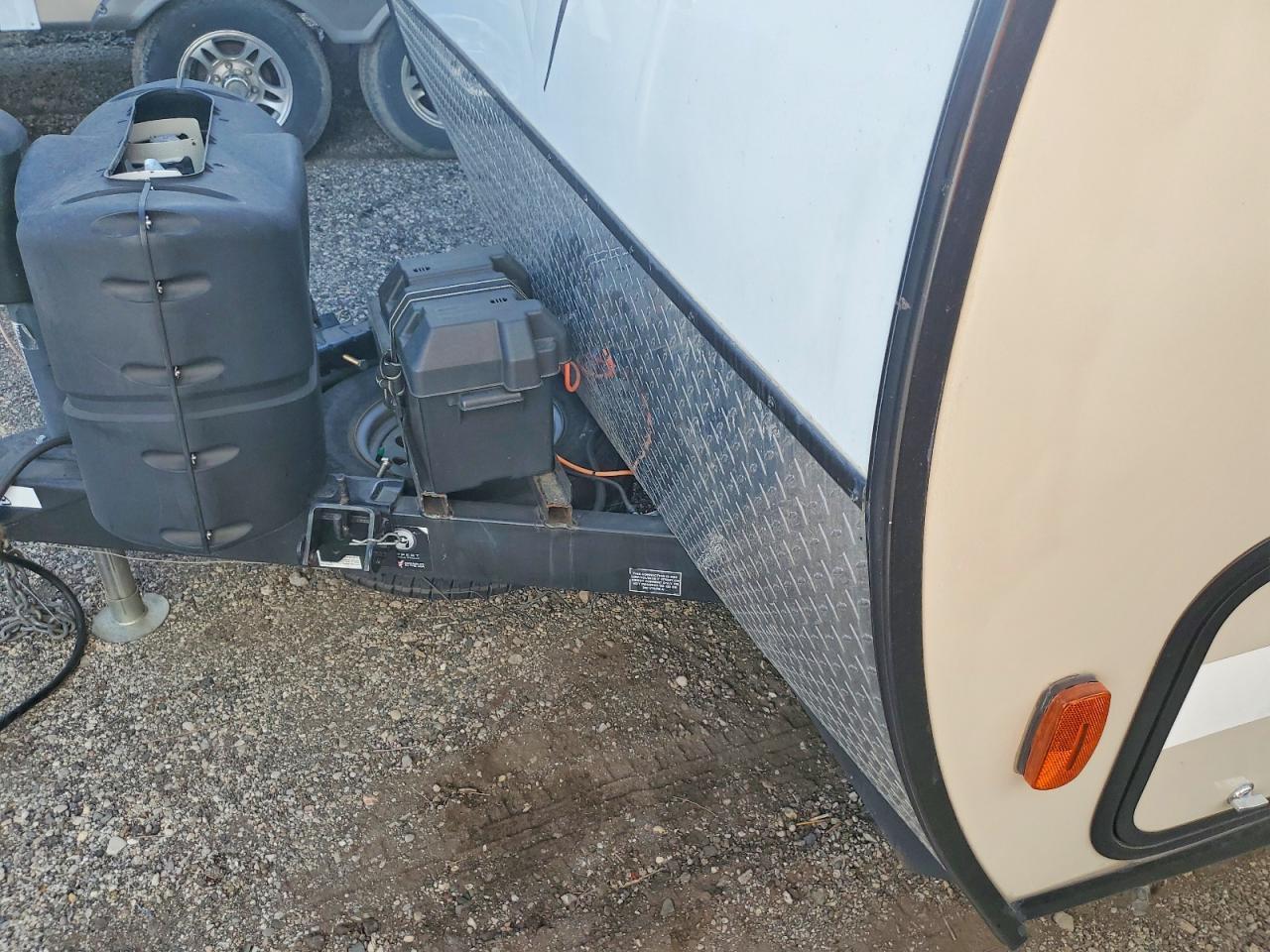 2017 Coachmen Trailers-Trailer