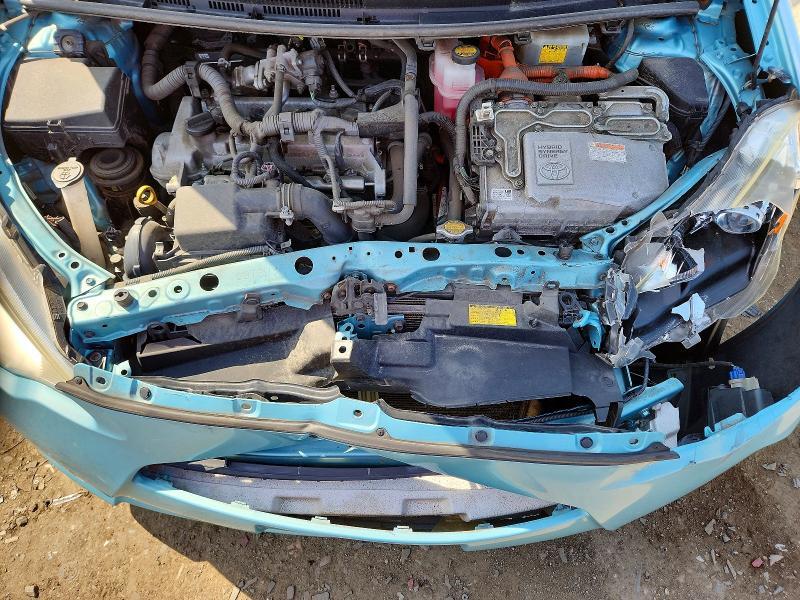 2013 Toyota Prius c two