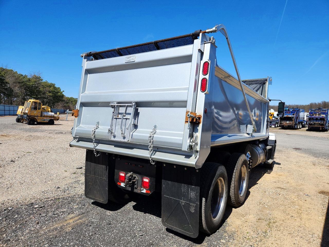 2024 Mack Anthem Dump Truck