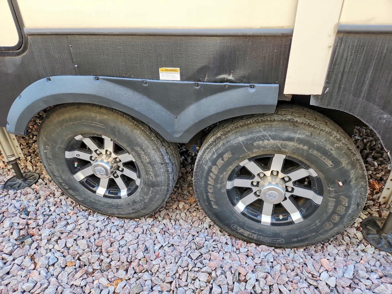 2019 Keystone Alpine 3701FL