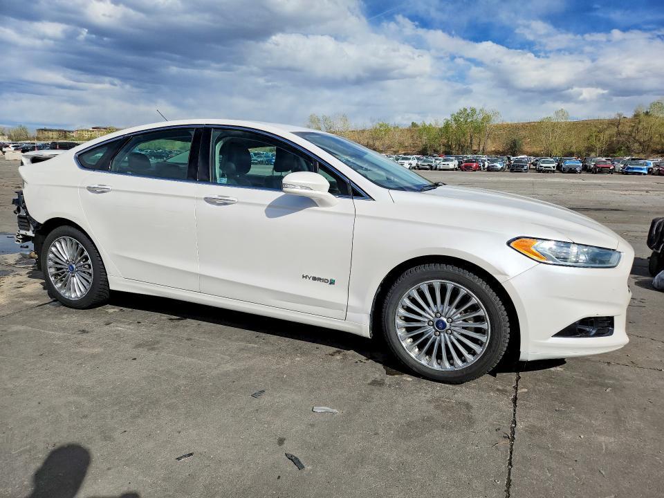 2014 Ford Fusion Titanium hev