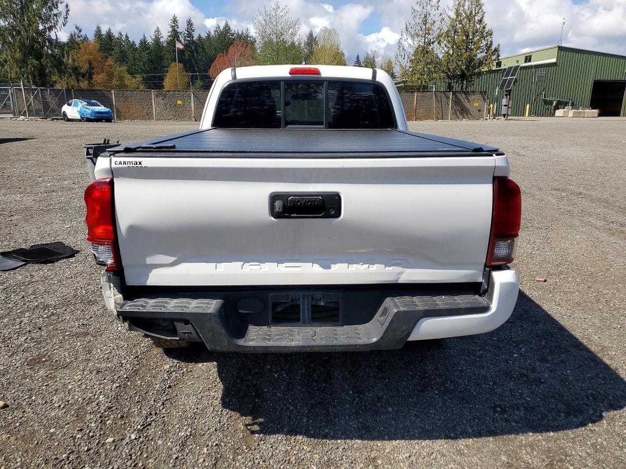 2019 Toyota Tacoma SR