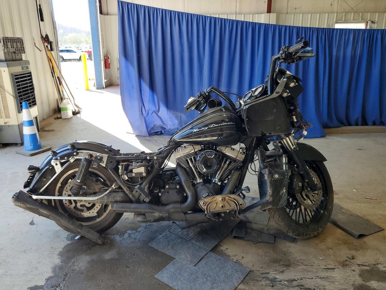 2012 Harley-Davidson Fltrx Road Glide Custom