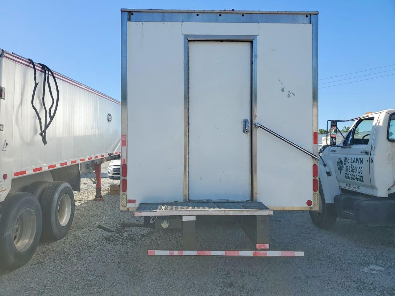 2015 Mitsubishi Fuso FE FEC92S