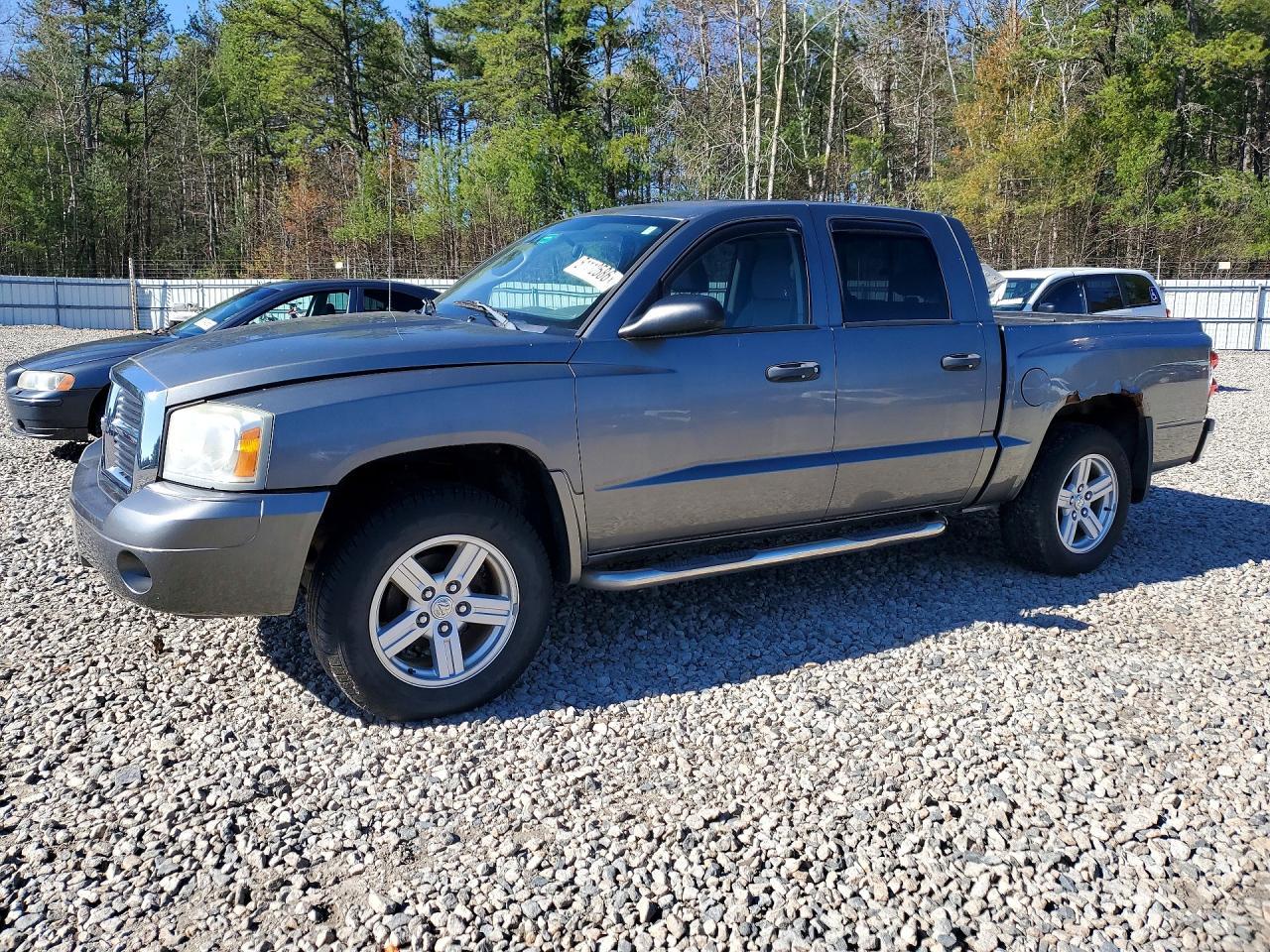 2007 Dodge Dakota Quattro